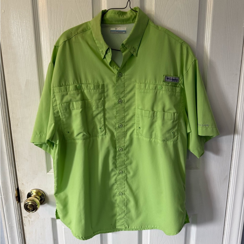 Columbia Green Button Down Shirt Lightweight Outdoor